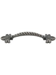 Evangeline 6 1/2" Zinc Die Cast Fleur De Lis Cabinet Pull - 3 3/4" Center-to-Center